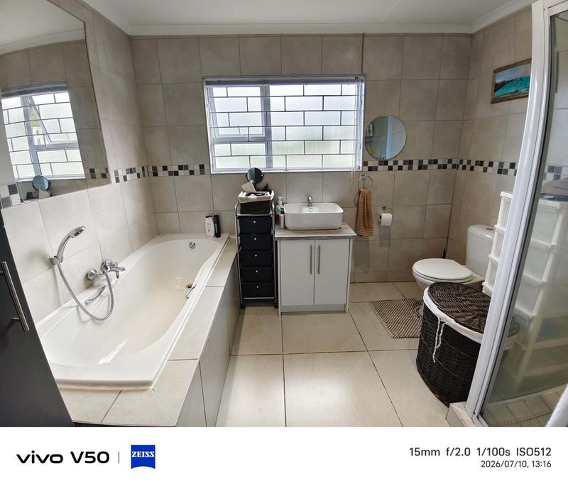 3 Bedroom Property for Sale in Hartenbos Heuwels Western Cape